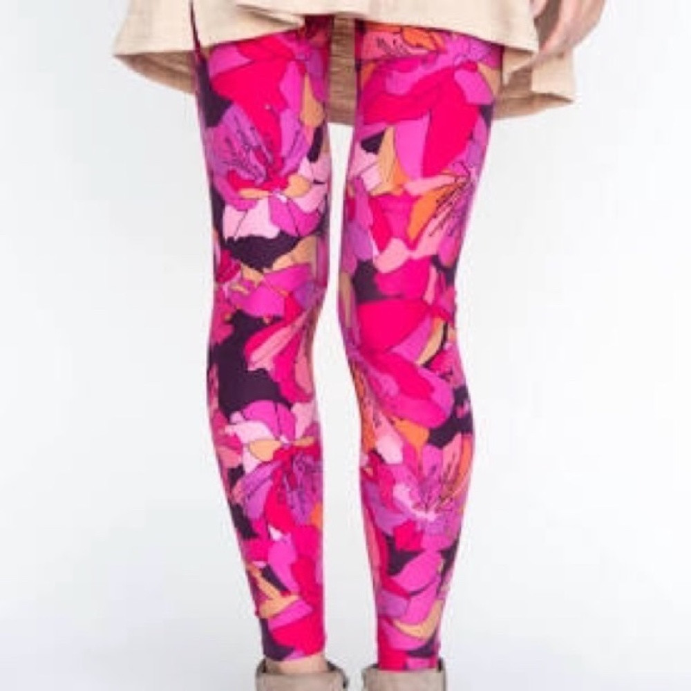 Agnes & Dora NWT Abstract Floral Leggings Pink Purple XS L